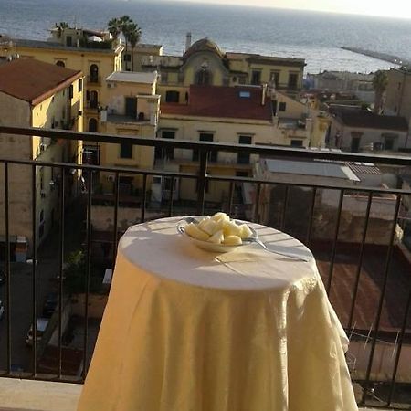 Ferienwohnung Napoli "Da Antonio" Exterior foto